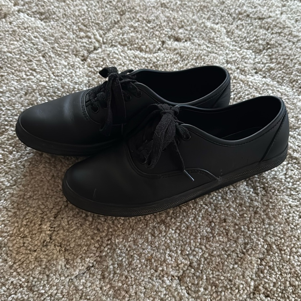 Women’s shoes